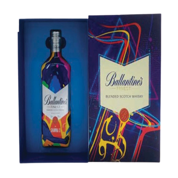 Rượu Ballantine's Finest - hộp quà Tết