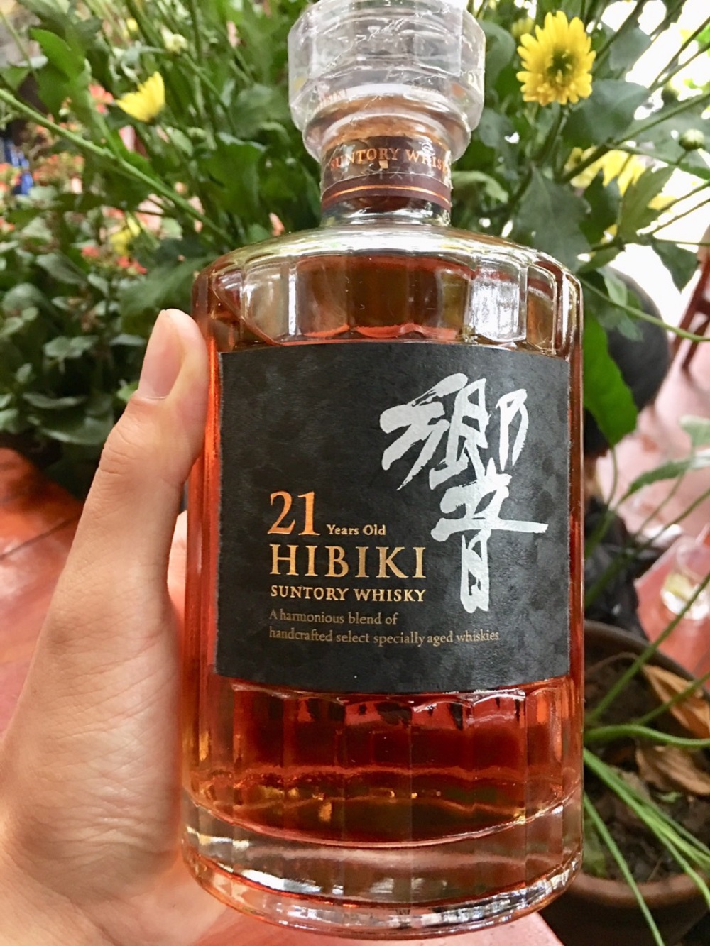Mua rượu Hibiki 21 năm giá tốt tại Hà Nội – Tư vấn 24/24